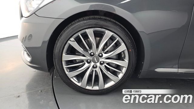 Genesis G80 2018 — photo 5