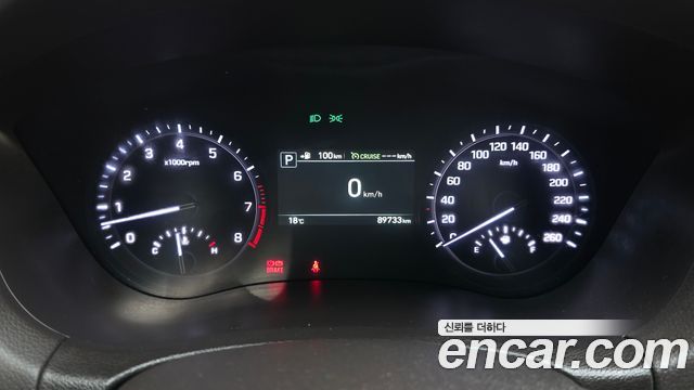 Genesis G80 2018 — photo 11