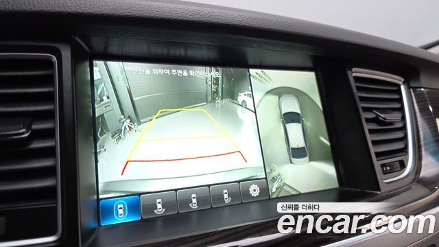 Genesis G80 2018 — photo 21