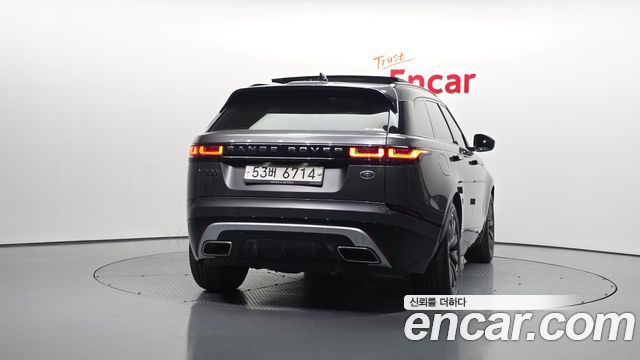 Land Rover Range Rover Velar 2019 — photo 4