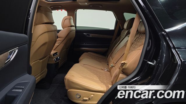 Genesis GV80 2023 — photo 18