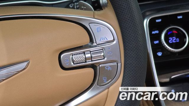 Genesis GV80 2023 — photo 28