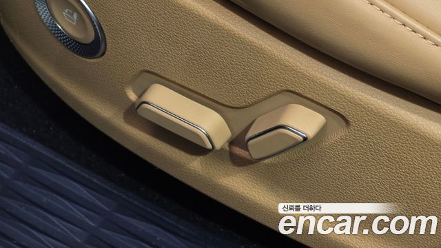 Genesis GV80 2023 — photo 33
