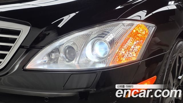 Mercedes-Benz S-Class 2008 — photo 8