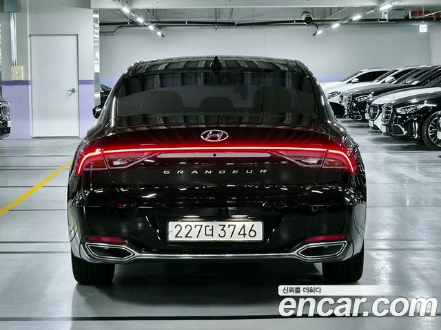 Hyundai Grandeur 2023 — photo 5