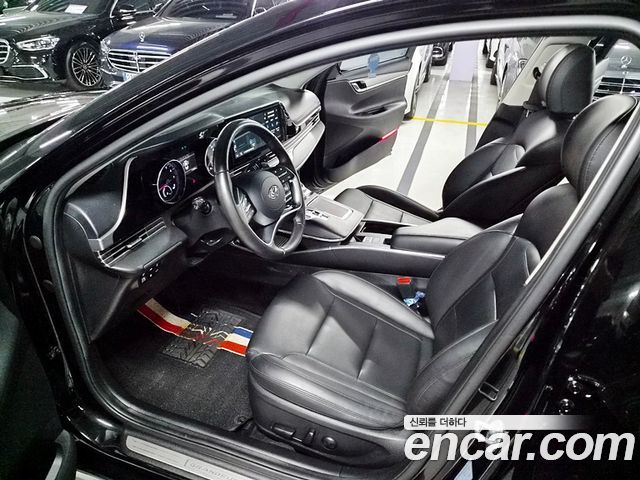 Hyundai Grandeur 2023 — photo 9