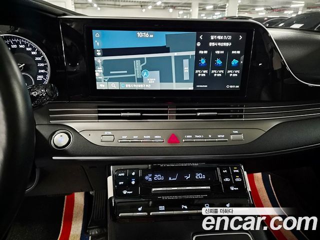 Hyundai Grandeur 2023 — photo 12