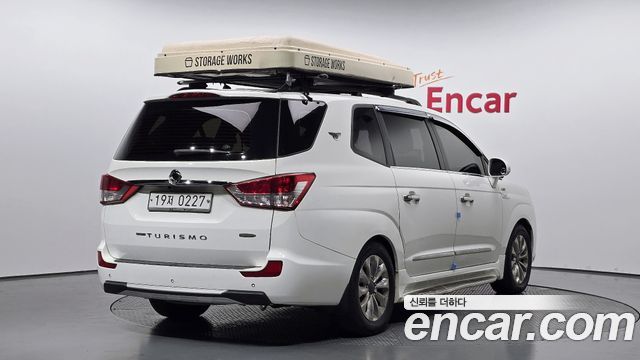 KG Mobility KORANDO 2016 — photo 2