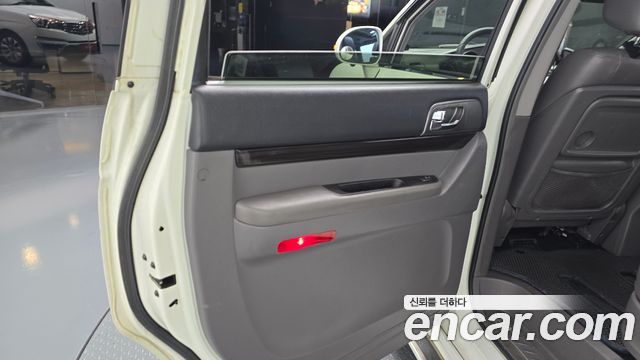 KG Mobility KORANDO 2016 — photo 15