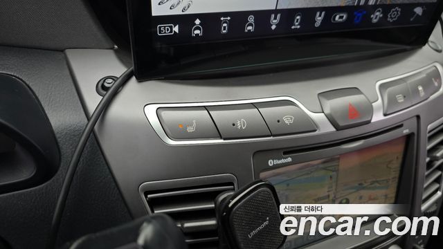 KG Mobility KORANDO 2016 — photo 28