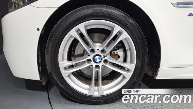 BMW 5-Series 2016 — photo 5