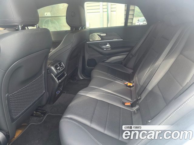 Mercedes-Benz GLE-Class 2026 — photo 4