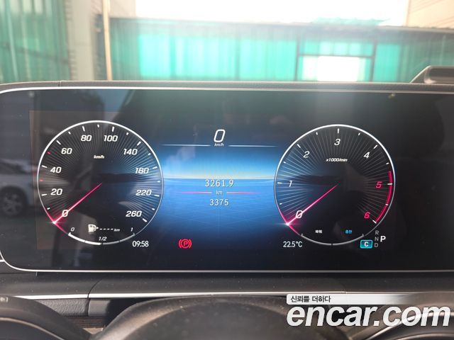 Mercedes-Benz GLE-Class 2026 — photo 5