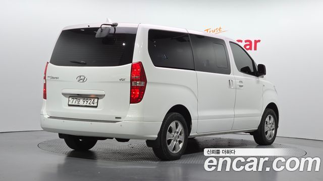 Hyundai Starex 2020 — photo 2