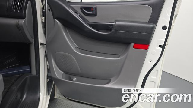 Hyundai Starex 2020 — photo 14