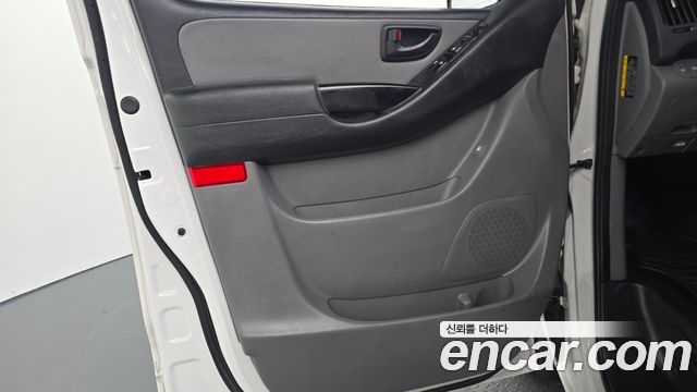 Hyundai Starex 2020 — photo 15