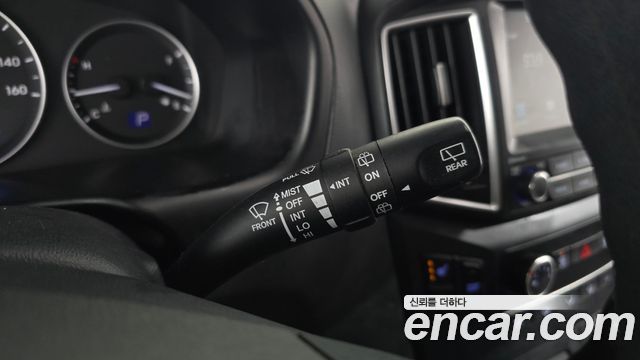Hyundai Starex 2020 — photo 28