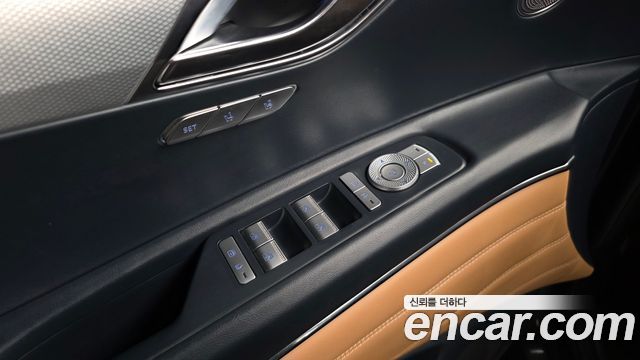 Genesis GV80 2021 — photo 39