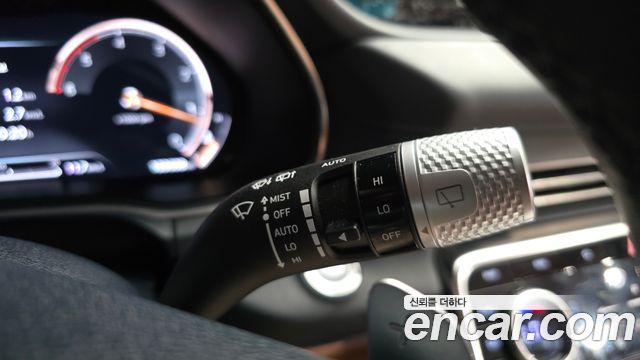 Genesis GV80 2021 — photo 40