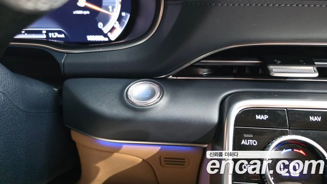 Genesis GV80 2021 — photo 42