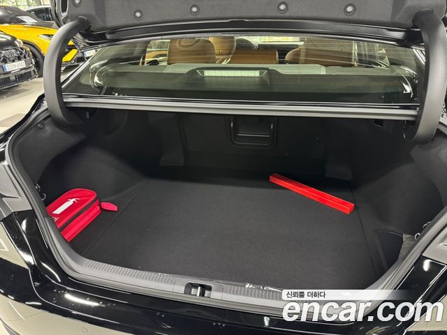 Toyota Camry 2026 — photo 11