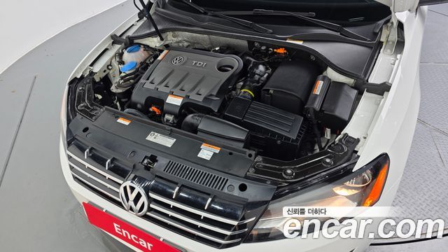 Volkswagen Passat 2013 — photo 6