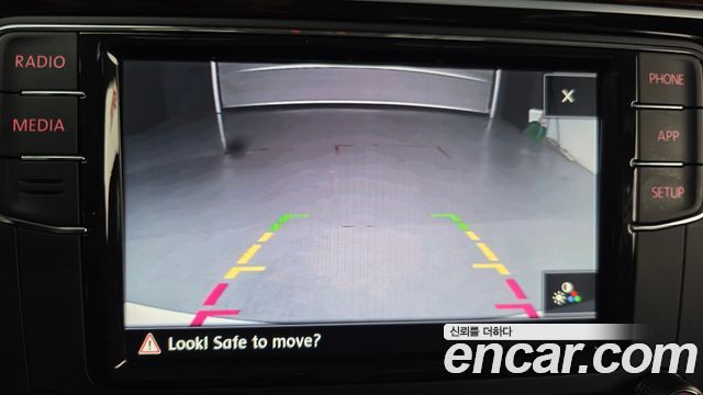 Volkswagen Passat 2013 — photo 15