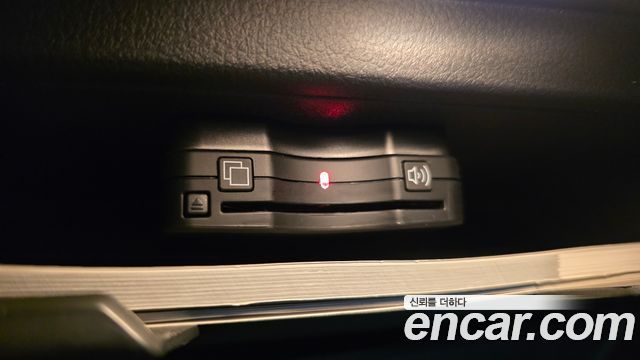 Volkswagen Passat 2013 — photo 18