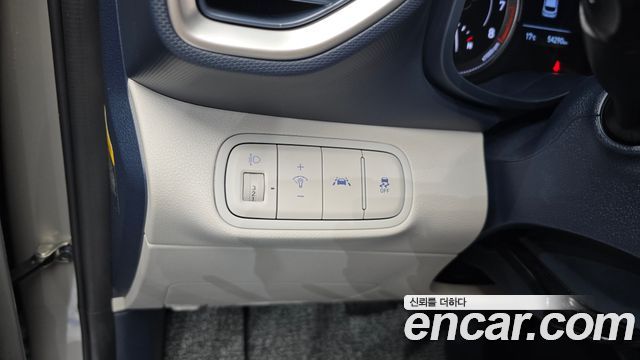 Hyundai Venue 2020 — photo 16