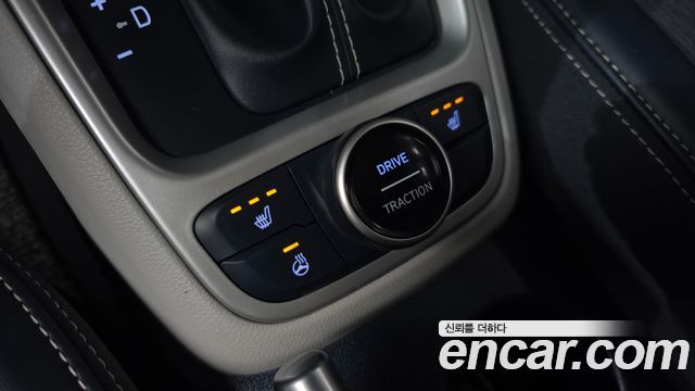 Hyundai Venue 2020 — photo 19