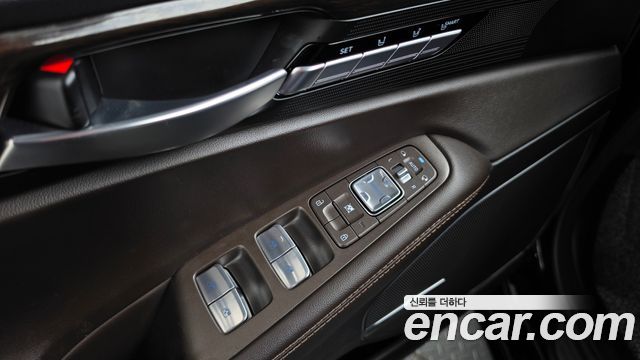 Genesis EQ900 2018 — photo 28