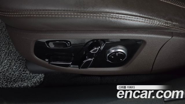 Genesis EQ900 2018 — photo 32