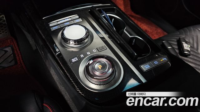 Genesis G80 2023 — photo 9