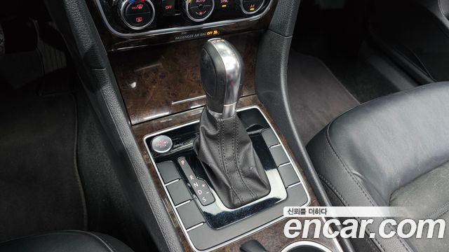 Volkswagen Passat 2014 — photo 9