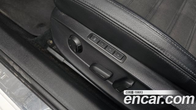 Volkswagen Passat 2014 — photo 18