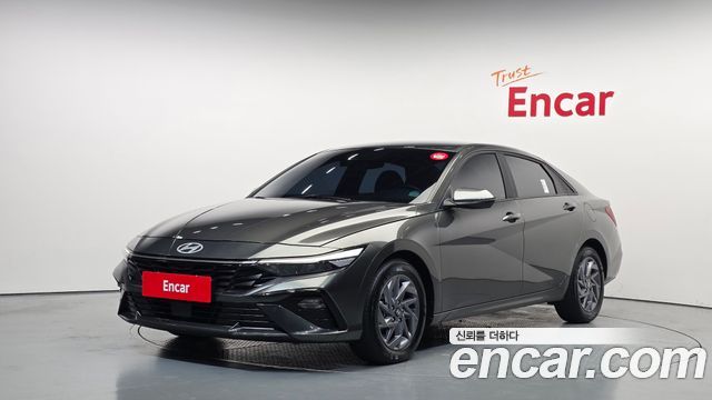 Hyundai AVANTE 2024 — photo 1