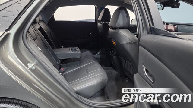 Hyundai AVANTE 2024 — photo 12