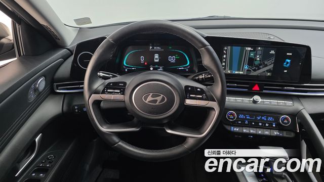 Hyundai AVANTE 2024 — photo 13