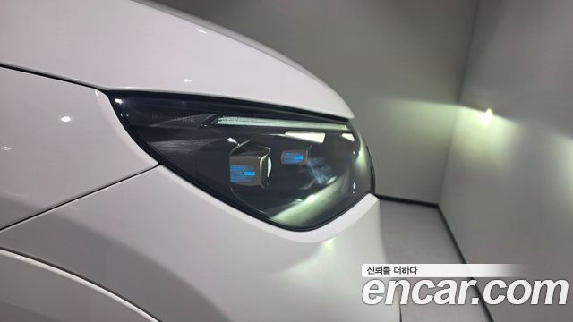 Mercedes-Benz EQE 2024 — photo 19