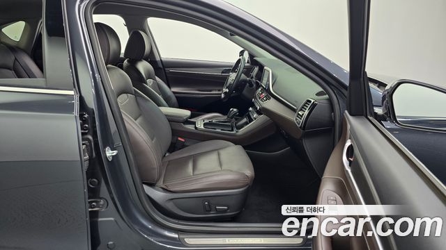 Hyundai Grandeur 2018 — photo 11