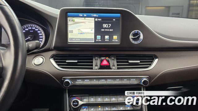 Hyundai Grandeur 2018 — photo 14