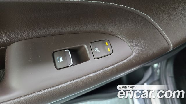 Hyundai Grandeur 2018 — photo 17