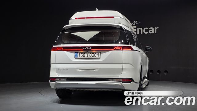 Kia Canival 2022 — photo 4
