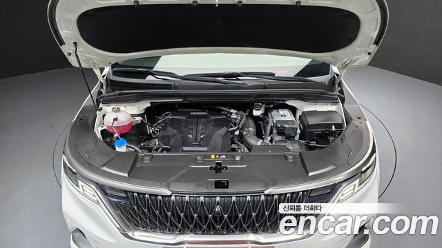 Kia Canival 2022 — photo 6