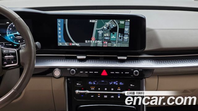 Kia Canival 2022 — photo 11
