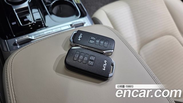 Kia Canival 2022 — photo 14