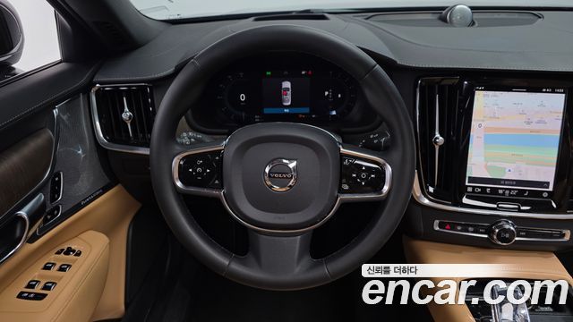 Volvo S90 2023 — photo 13