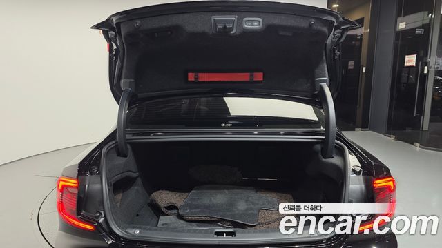 Volvo S90 2023 — photo 20