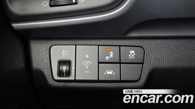 Kia Stonic 2018 — photo 26