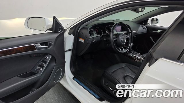 Audi A5 2013 — photo 10